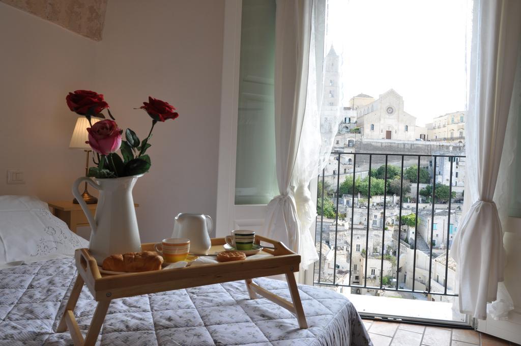 Roseus La Casa Vacanze Nei Sassi 马泰拉 外观 照片