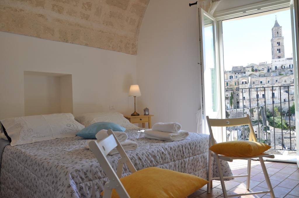 Roseus La Casa Vacanze Nei Sassi 马泰拉 外观 照片